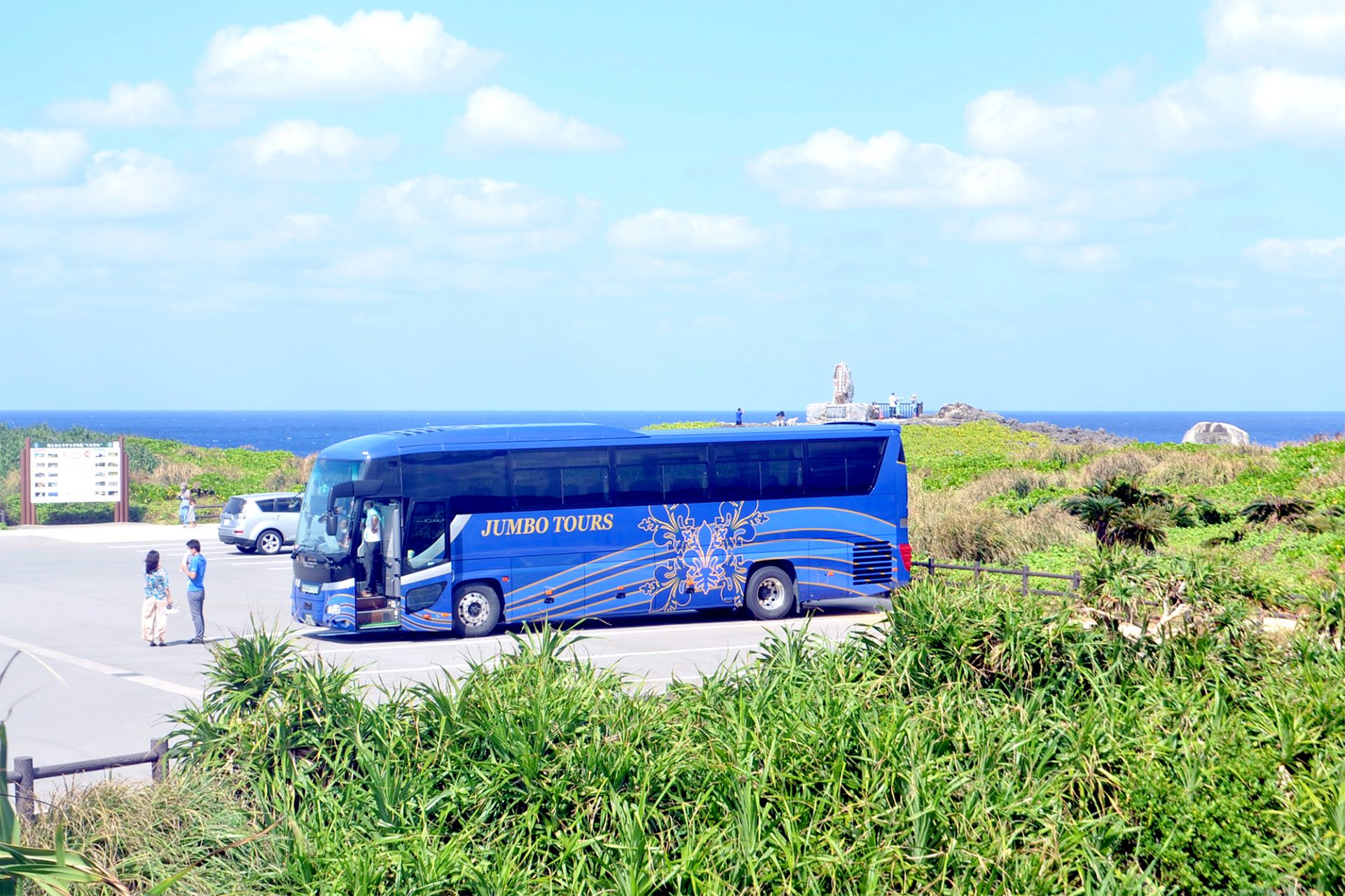 1-Day Sightseeing Bus Tour to the Yambaru Area – World-Class Nature and Exquisite Scenery of Okinawa’s Northern Area!のアイキャッチ